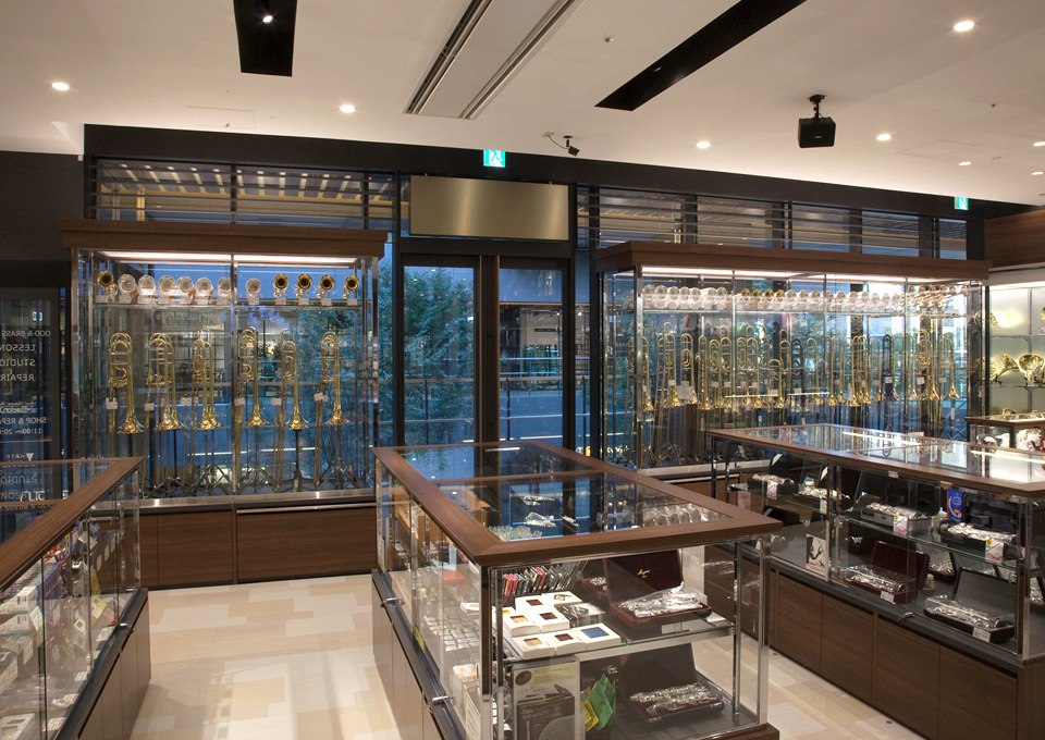 管楽器専門店|バルドン・フィルステージ|名古屋グローバルゲート店